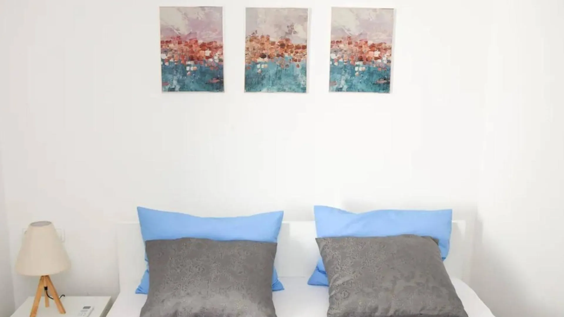 Stylish Okrug Gornji Apartment With Terrace And Patio Trogir Croatia